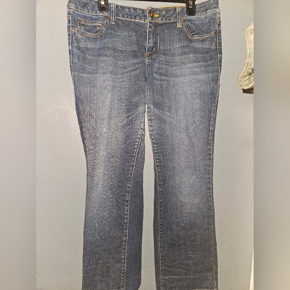 DKNY Womans Jeans Size 14R - Picture 1 of 9